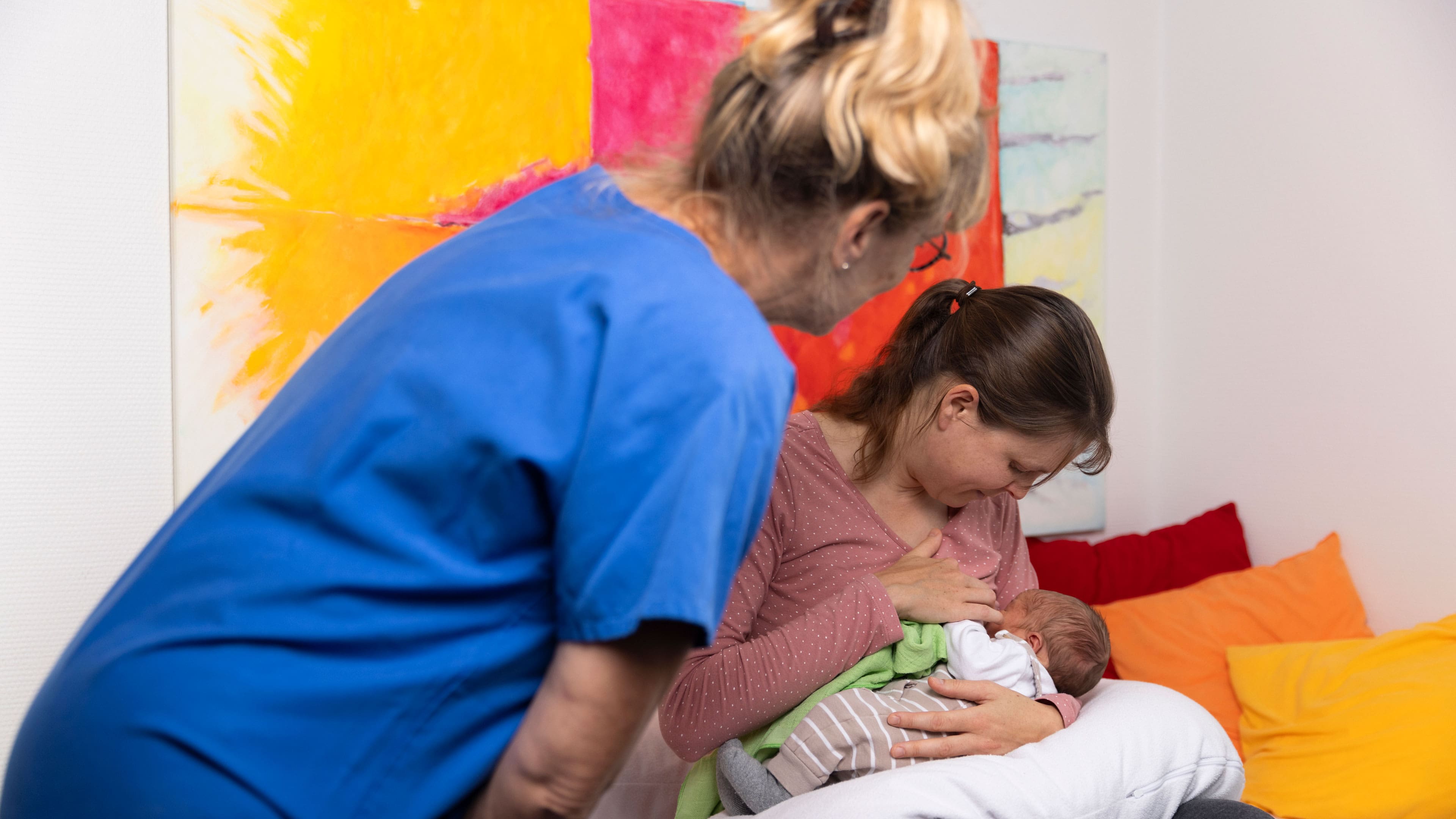 Geburtshilfe Stillberatung Min